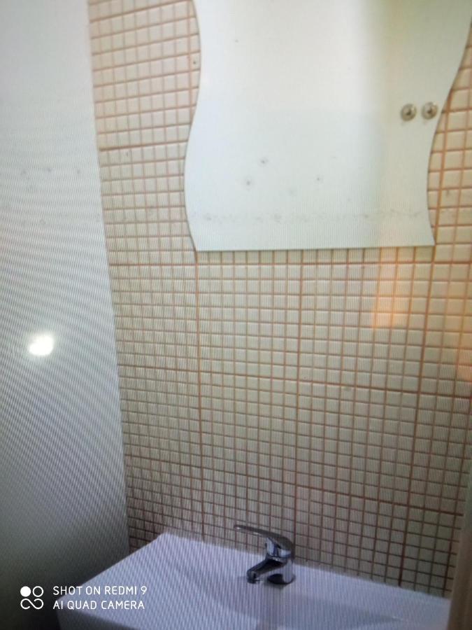 Chiado Happy Rooms Lisbon Bagian luar foto